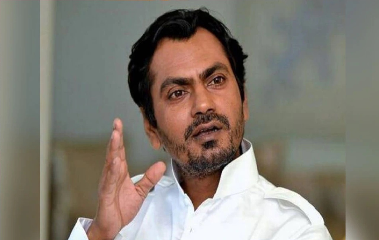 कोई बेचता था अख़बार तो कोई था बस कंडक्टर, एक्टर बनने के पहले भूखे पेट सोते थे ये सितारे