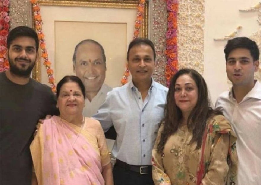 अनिल अंबानी के इस बड़े लड़के को नहीं जानते होंगे आप, प्राइवेट जेट का है कलेक्शन