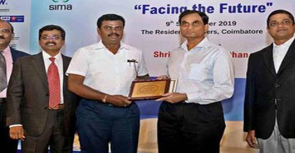 15000 रूपये और 1 आईडिया ने बदल दी जिंदगी आज हैं 1100 करोड़ के मालिक
