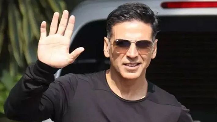 अक्षय कुमार ने एक बार फिर बढ़ा दी अपनी फीस, हर एक फिल्म के लेंगे इतने करोड़ रुपए