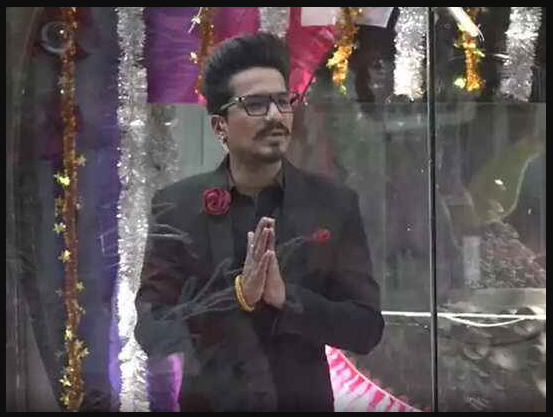 भारती सिंह के पति हर्ष लिंबाचिया ने बिग बॉस के शो में उड़ाया Ncb की छापेमारी का मजाक, हुए ट्रोल