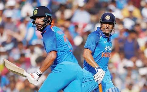 युवराज के पहले ही धोनी को मिल गयी थी युवी की कैंसर रिपोर्ट,इंटरव्यू में किया खुलासा