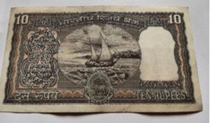 क्या आपके पास है 10 रुपए का ये फटा पुराना नोट, मिनटों में बन सकते हैं लखपति