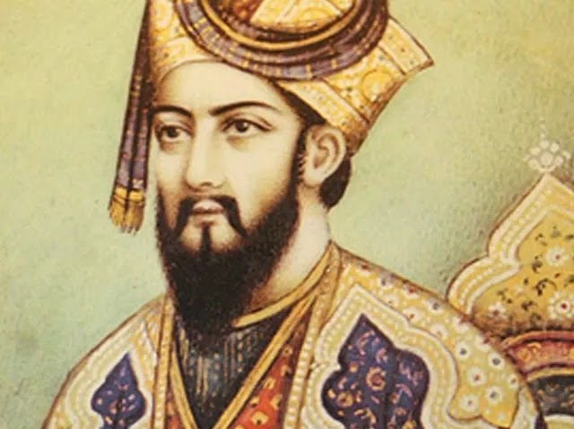 कुतुबमीनार