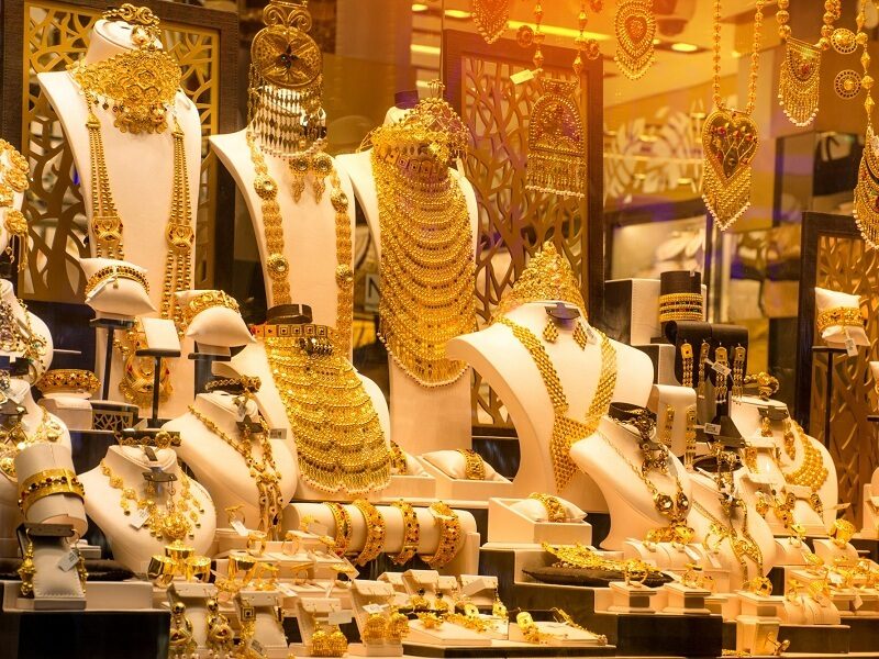 Gold Price: अब 27009 रुपये में मिल रहा है 10 ग्राम गोल्ड, जानिए क्या है 14 से 24 कैरेट सोने का भाव