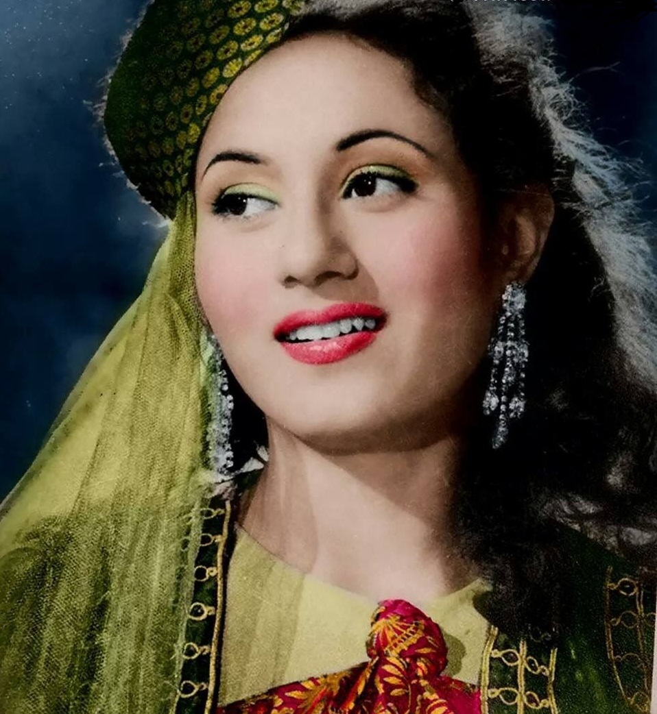 बॉलीवुड की ये पांच अभिनेत्री इन अपराध की वजह से जेल की हवा खा चुकी हैं, जाने कौन है ये पाँच अभिनेत्रियां