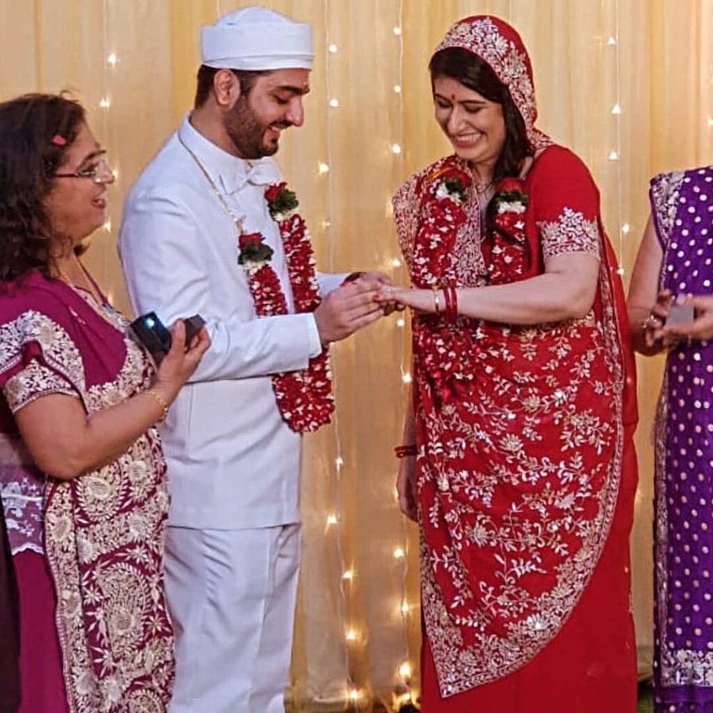 'कुछ कुछ होता है' के छोटे सरदार परजान दस्तूर ने गर्लफ्रेंड के साथ की शादी, सामने आई तस्वीर