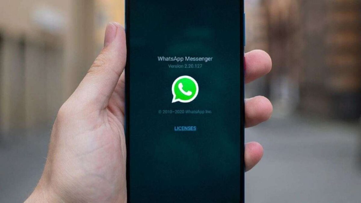 Whatsapp की नई पॉलिसी क्या है? जानिए Accept करना है या नहीं? 8 फरवरी को डिलीट हो जाएगा Account