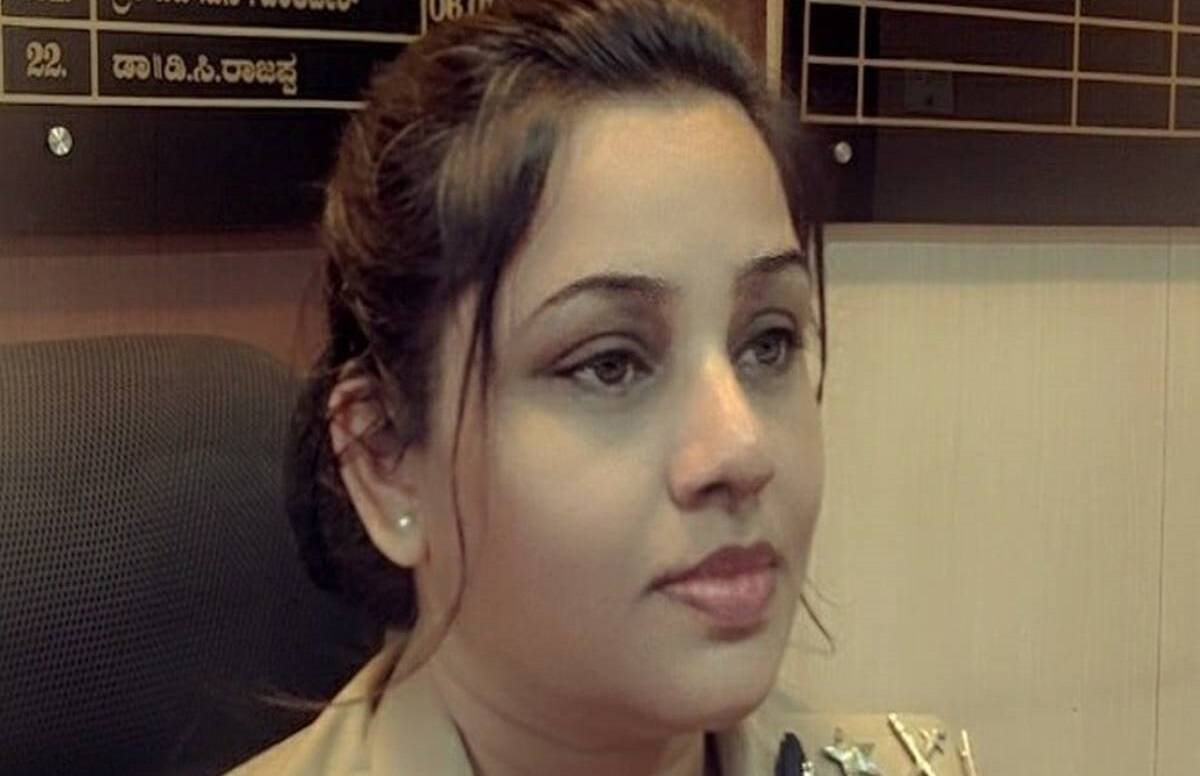 आईपीएस 