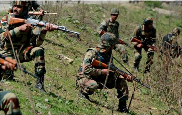 कैप्टन पिल्लई ने दिखाया मानवता, 6 गोली लगने के बाद भी बचाई दो बच्चे की जान