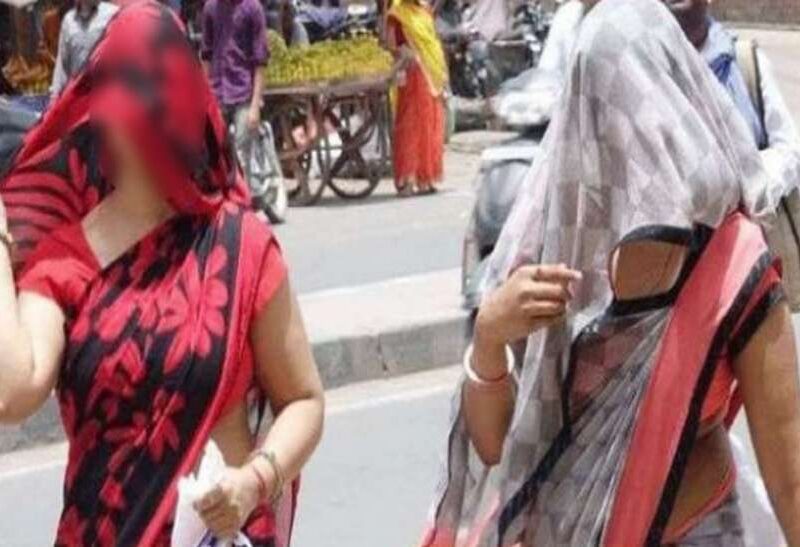 मुरादाबाद: एक पति को लेकर दो पत्नियों के बीच में हुआ ऐसा बंटवारा, पहली पत्नी चलाएगी घर का खर्चा
