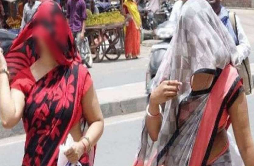 मुरादाबाद: एक पति को लेकर दो पत्नियों के बीच में हुआ ऐसा बंटवारा, पहली पत्नी चलाएगी घर का खर्चा