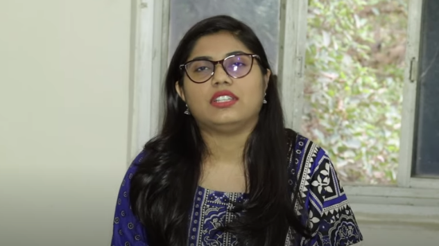 झारखंड के छोटे से गांव में रहने वाली रैना जमील कठिन परिश्रम कर बनी Ias