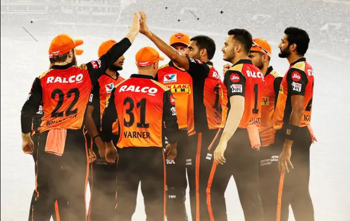 Ipl Auction 2021: खिलाड़ियों को खरीदने में देखें किस टीम के पास है कितना बजट