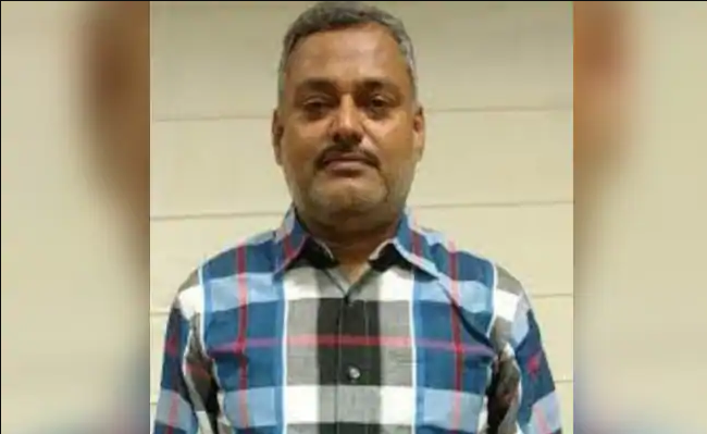 कानपुर: 2 साल से चोरी की गाड़ी चला रहे थे थानेदार, बिकरू कांड में हुए थे घायल