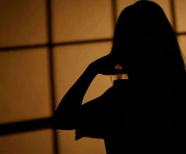ट्रेन में पटना के दो युवक मिलकर कर रहे थे ऐसा क्राइम, मौके पर आरपीएफ अधिकारियों ने पकड़ा