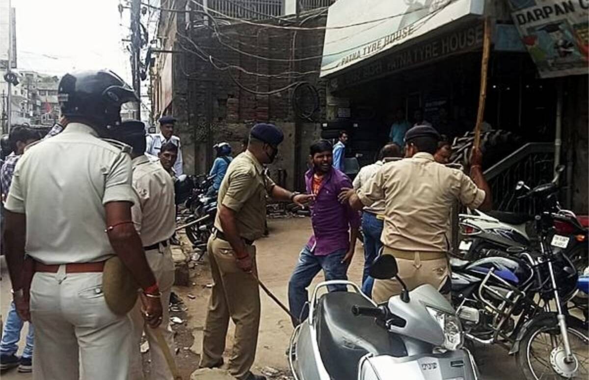 फौजी के जवान ने महिला Asi को सरेआम पीटा, कई अलग-अलग धाराओं के साथ केस दर्ज