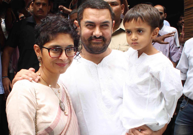 बॉलीवुड के ऐसे ऐक्टर जो 50 के दहलीज पर पहुच कर बने पापा, जाने कौन है इस लिस्ट में