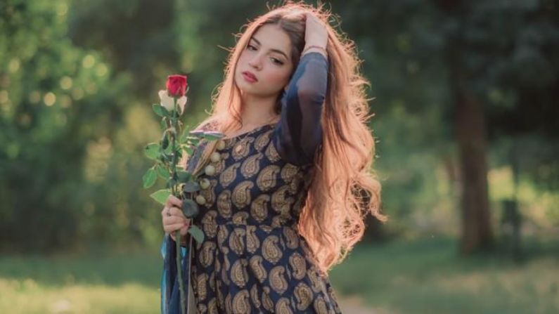 बिग बॉस15 को सुपर हिट बना कर ही लेंगे दम, Surbhi Chandna, Disha Parmar समेत इनलोगों को मिल सकता है न्योता