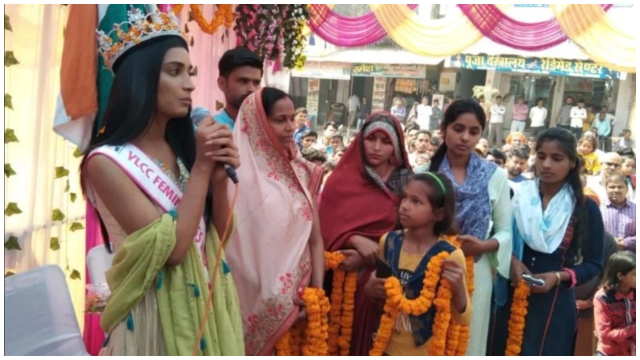 मिस इंडिया मान्या सिंह पहली बार अपने शहर देवरिया पहुची, लोगो ने किया शानदार स्वागत