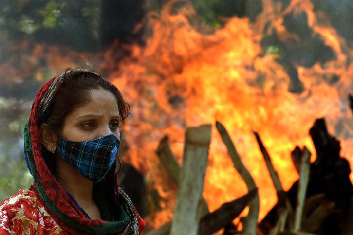 लैंसेट ने चेताया अगस्त लास्ट तक भारत में कोरोना से हो सकती हैं 10 लाख मौतें, कहा ये प्राकृतिक नहीं प्रधानमंत्री मोदी द्वारा निर्मित आपदा है