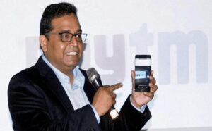 प्रेरणा: हिंदी मीडियम में पढ़ा गरीब परिवार का ये शर्मिला लड़का कैसे बना 23000 करोड़ रूपये की कंपनी का मालिक, जानिए