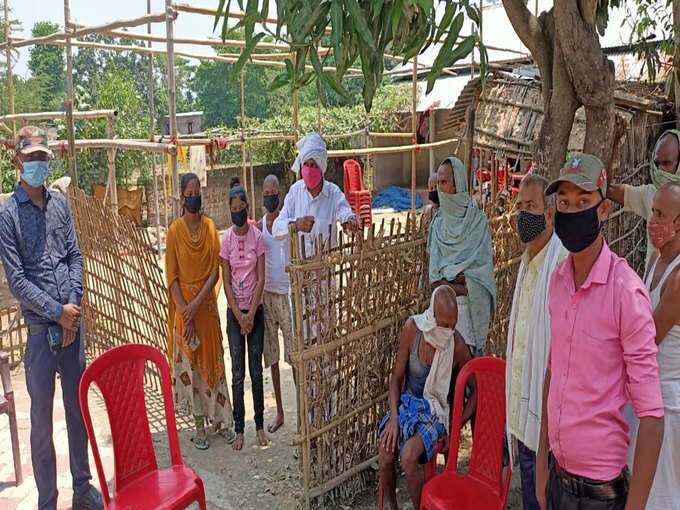 कोरोना से हुई मां-बाप की मौत तो गाँव वालो ने कर लिया किनारा, सरकार ने दिया 4 लाख तो ब्रह्मभोज में खाने पहुंचे 150 लोग