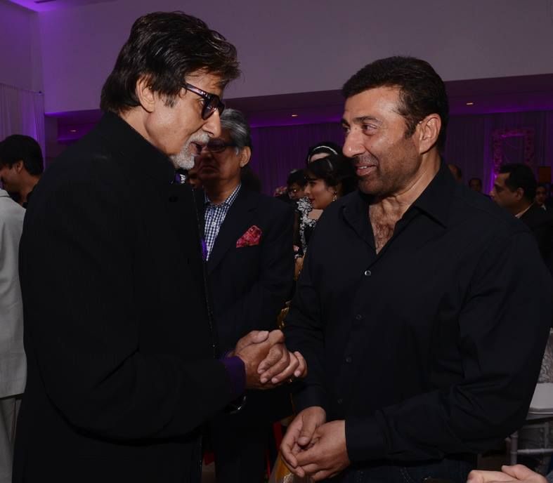 ऐश्वर्या से बात तक नहीं करते अमिताभ के छूते हैं पैर, जानिए कैसे हैं बच्चन परिवार के सनी देओल के सम्बंध