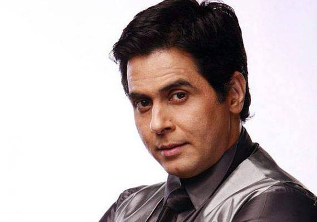 बॉलीवुड के इन सितारों ने अपने ही हाथों से तबाह कर लिया अपना एक्टिंग करियर