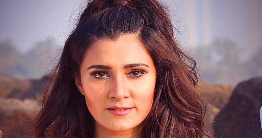 Khatron Ke Khiladi: रोहित शेट्टी, दिव्यांका त्रिपाठी और श्वेता तिवारी समेत अन्य कंटेस्टेंट्स को इतनी भारी भरकम फीस दे रहें हैं मेकर्स! 13 Khatron Ke Khiladi: रोहित शेट्टी, दिव्यांका त्रिपाठी और श्वेता तिवारी समेत अन्य कंटेस्टेंट्स को इतनी भारी भरकम फीस दे रहें हैं मेकर्स!