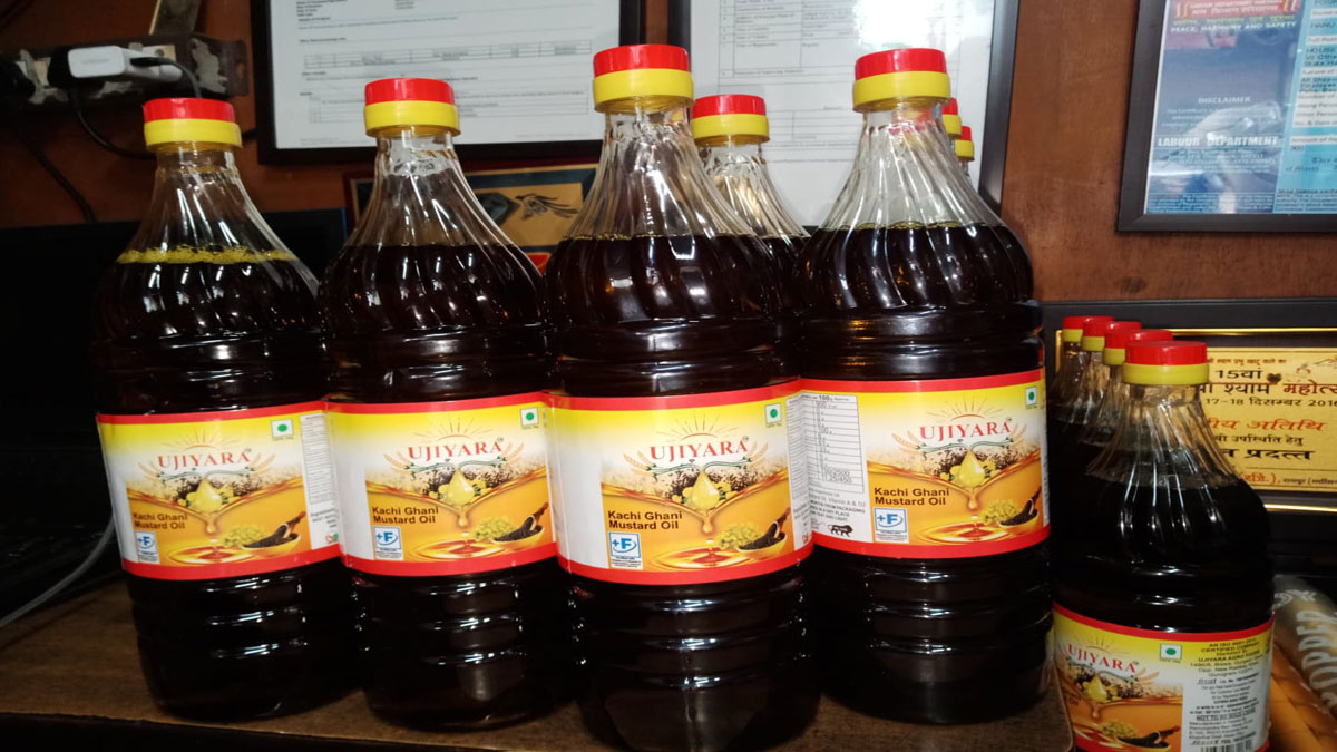 Mustard Oil Price: चैत्र रामनवमी से पहले सरसों तेल की कीमत में आई गिरावट, जानिए क्या हैं नये भाव