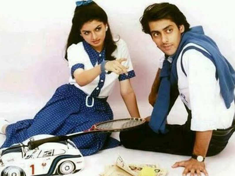 इन 8 अभिनेत्रियों ने सलमान खान के साथ किया डेब्यू , लेकिन सिर्फ 2 ही हुई फेमस बाकी का खत्म हो गया करियर
