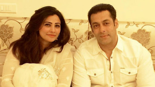 इन 8 अभिनेत्रियों ने सलमान खान के साथ किया डेब्यू , लेकिन सिर्फ 2 ही हुई फेमस बाकी का खत्म हो गया करियर