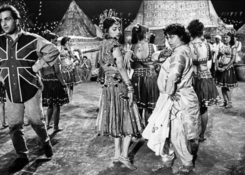 Saroj Khan Unkown Facts: 13 साल की उम्र में सरोज खान ने कबूल किया था इस्लाम धर्म, 30 साल बड़े शख्स से की थी शादी, जिसे अपना सब कुछ सौंपा उसी ने दिया धोखा