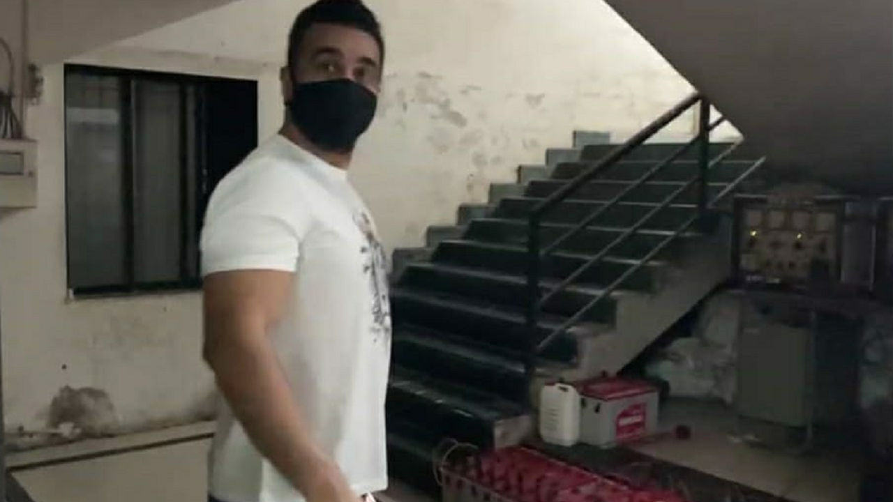 Raj Kundra Case: माँ सीता पर राज कुंद्रा ने किया था ये गंदा ट्वीट, रावण से जोड़कर कही थी ये बात, वायरल हो रहा ट्वीट
