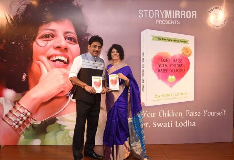 Tmkoc में रियल लाइफ में तारक मेहता की पत्नी है बेहद खूबसूरत, देखें