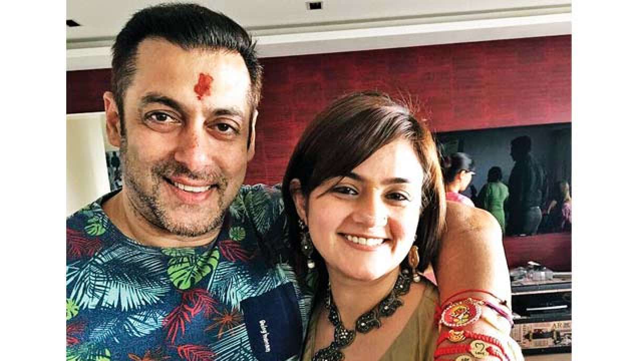 रक्षाबंधन: गौरी खान से लेकर करीना कपूर तक, ये एक्टर हैं इनके मुंह बोले भाई, हर साल बंधवाते हैं राखी