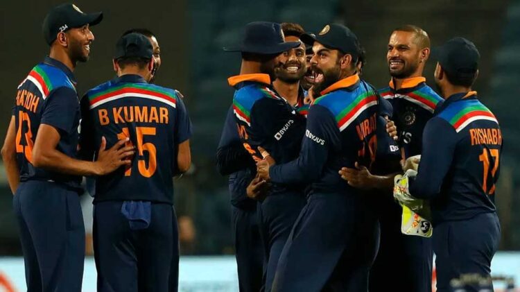 T20 World Cup: पूर्व भारतीय चयनकर्ता ने चुनी टी20 विश्व कप 2021 के लिए 15 सदस्यीय टीम, कप्तान समेत इन्हें दिखाया बाहर का रास्ता