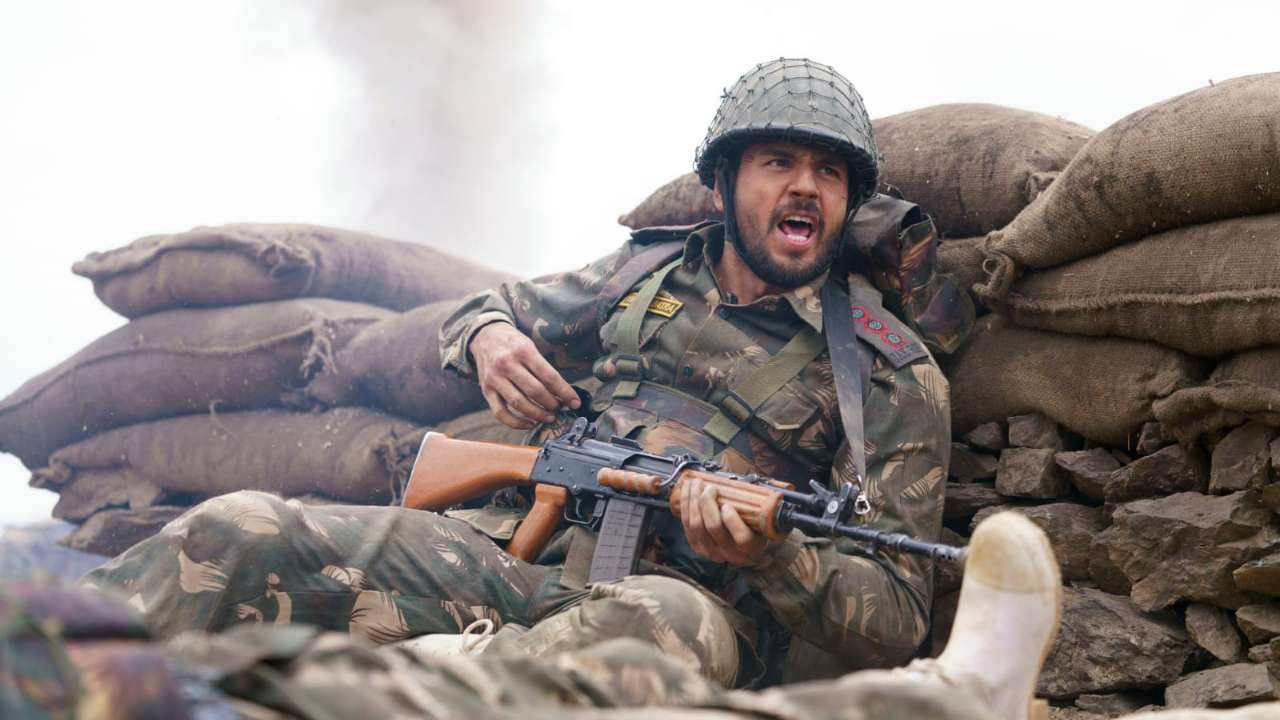 शेरशाह के शूटिंग के बीच चारों तरफ़ से आने लगी थी रोने की आवाज़, कियारा आडवाणी ने सुनाया किस्सा