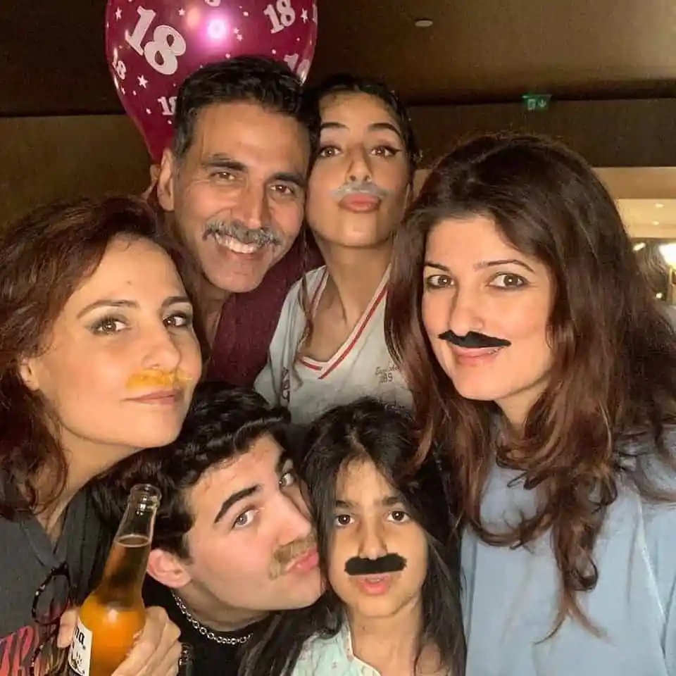 3 बच्चों के पिता से हुआ था अक्षय कुमार की बहन को प्यार, शादी की बात पर ऐसा था एक्टर का रिएक्शन