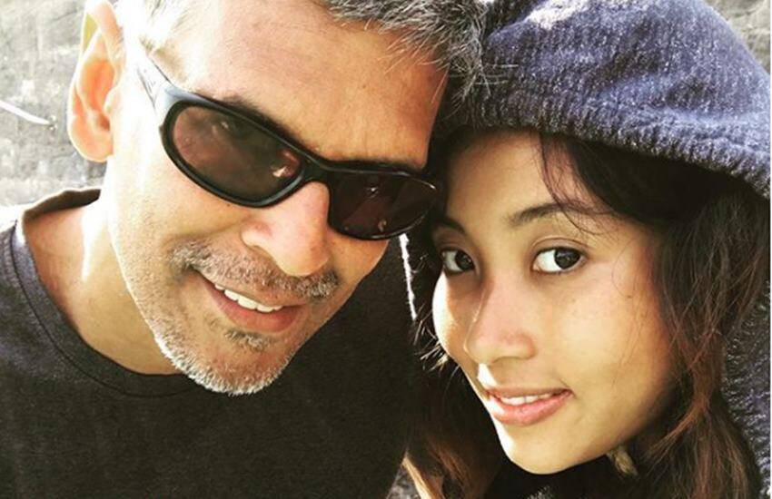बॉयफ्रेंड की डेथ के बाद जानिए क्यों 26 साल बड़े मिलिंद सोमन से अंकिता कोंवर ने रचाई शादी, वजह कर सकती है हैरान