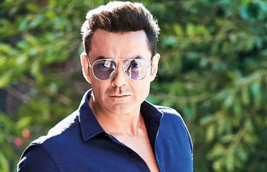 करीना कपूर की दोस्तों से ज्यादा दुश्मनों की लिस्ट है लंबी, एक को कह चुकी हैं काली बिल्ली