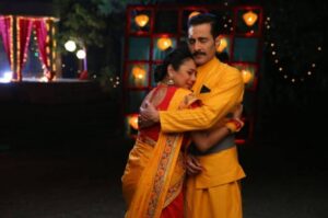 अनुपमा शो में काम करने लिए वनराज और रूपा गांगुली लेते हैं इतनी फीस, तब आती है Trp
