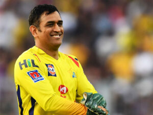 घर चलाने के लिए धोनी का ये दोस्त बन गया ड्राइवर, Csk के लिए कभी साथ खेला था Ipl