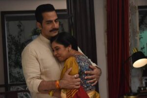 अनुपमा शो में काम करने लिए वनराज और रूपा गांगुली लेते हैं इतनी फीस, तब आती है Trp