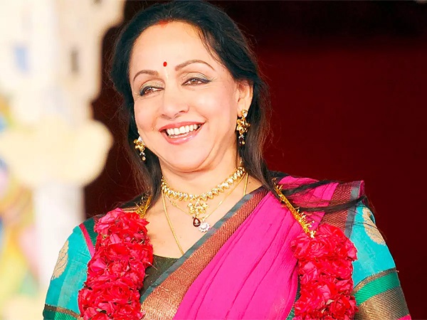 ये हैं बॉलीवुड की सबसे घमंडी एक्ट्रेस, नंबर 4 के गुस्से से तो सब डरते हैं नहीं पूछना चाहता है कोई सवाल