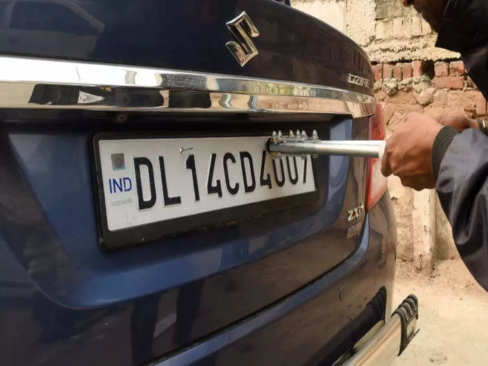 Dl, Up, Hr नहीं अब Bh सीरीज की चलेंगी भारत में गाड़ियां, जानिए किसे मिलेगी ये सीरीज और कितनी होगी इसकी फीस