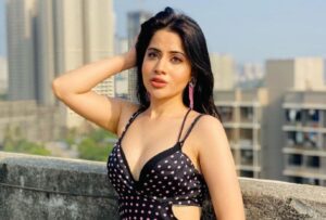 Bbott: घर से बेघर हुईं उर्फी जावेद ने खोले कई राज, कहा- बिग बॉस में हो चुका है सेक्स  