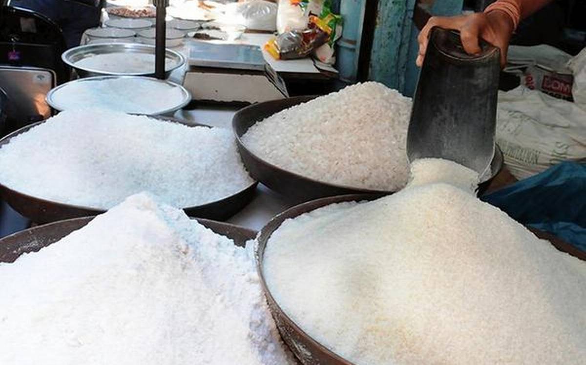 Sugar Price: त्यौहारी सीजन से पहले चीनी के दाम में दिखी तेजी, जल्दी खरीदें और बढ़ने वाले हैं दाम