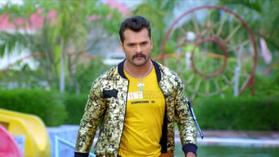 गरीबी में बीता खेसारी लाल यादव का बचपन, चने बेचकर पिता ने दिए कैसेट बनाने के पैसे